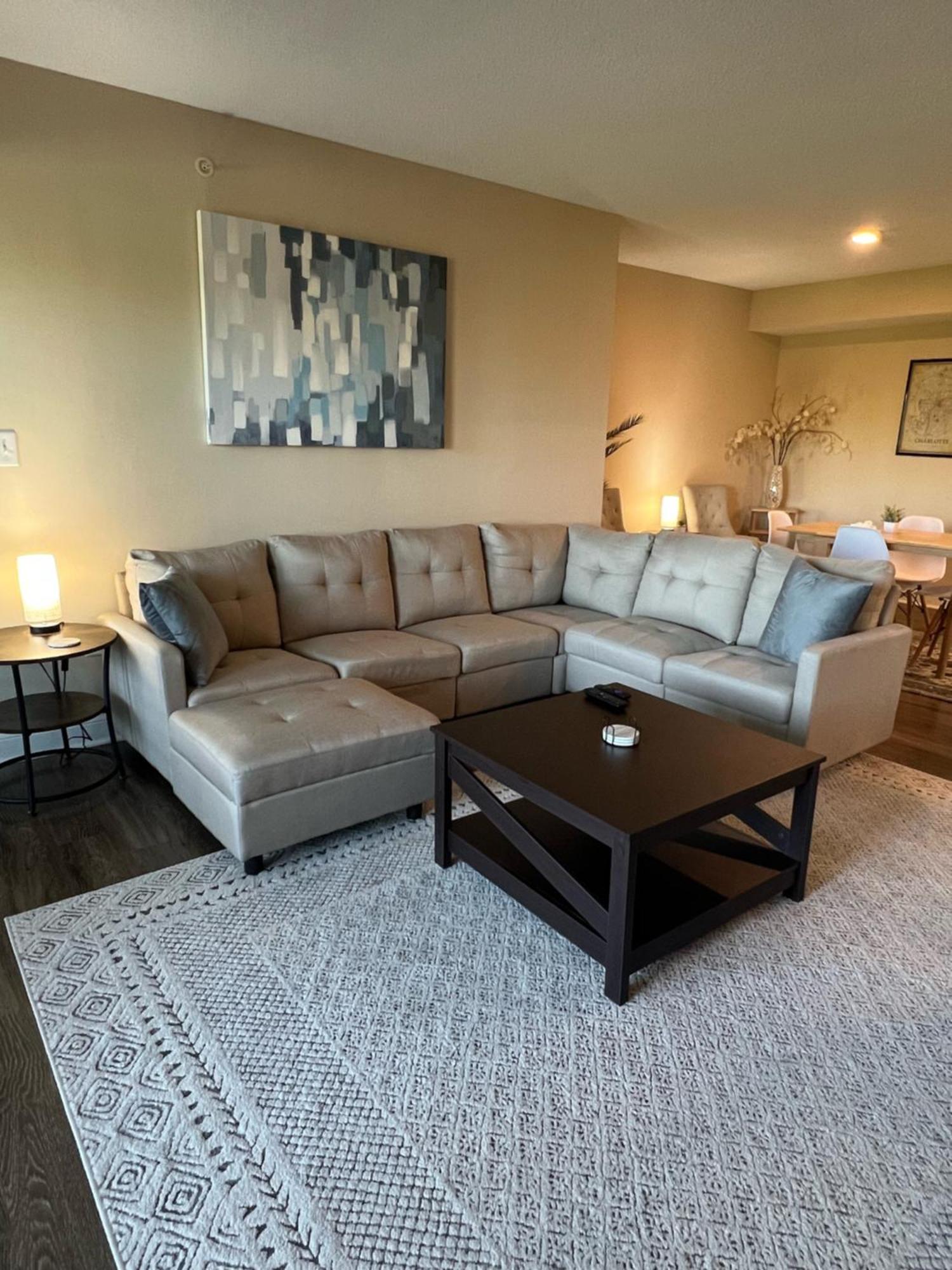 Spacious 2 Bed, 2 Bath Uptown Gem In The Heart Of The City-Parking-Wi-Fi-Balcony Cgv تشارلوت المظهر الخارجي الصورة